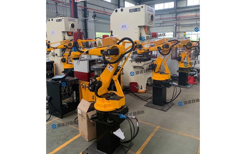 沖壓機(jī)械手在工業(yè)制造中的應(yīng)用