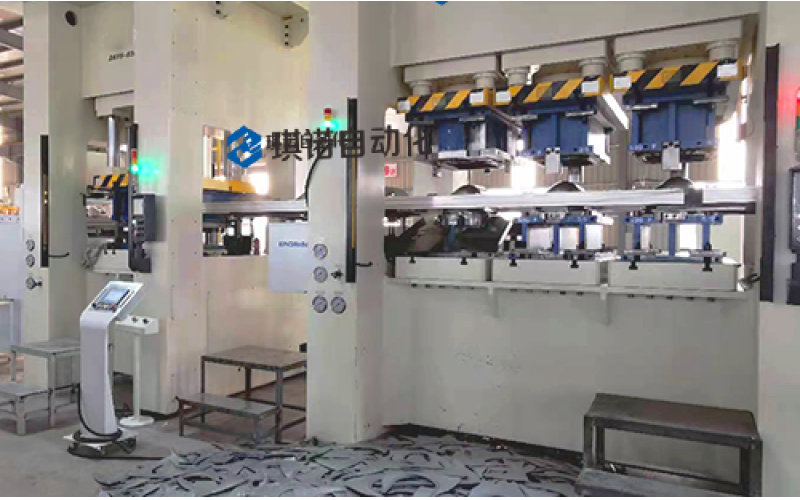 沖壓二次元機(jī)械手的控制要求